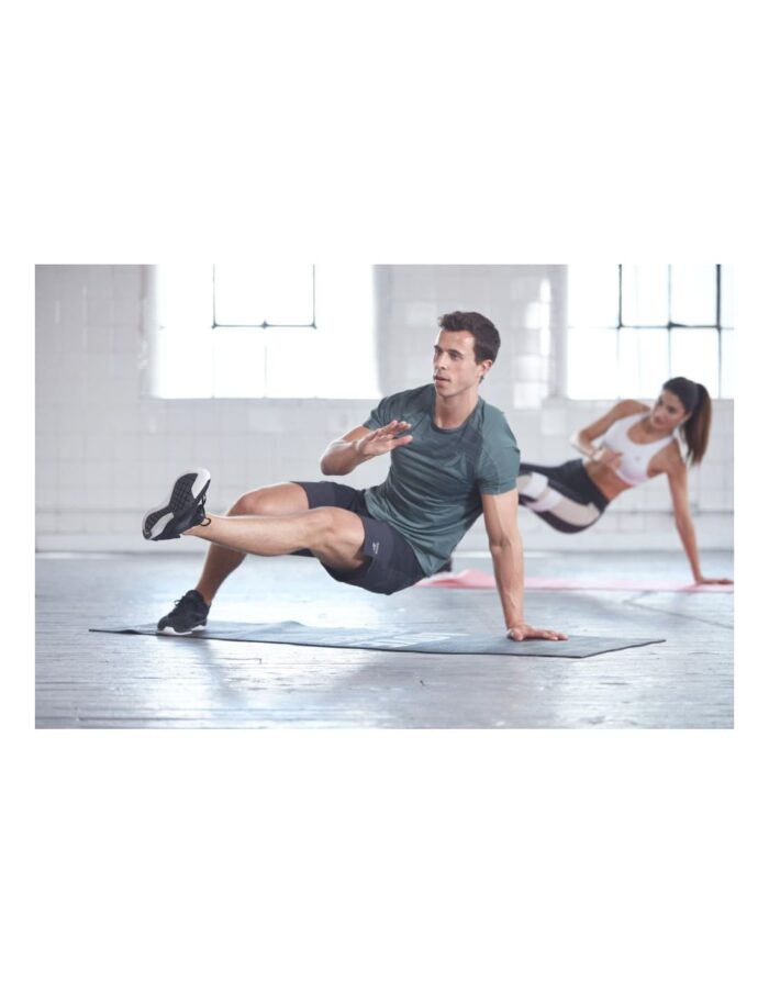 treniruociu-kilimelis-reebok-juodas-love (3)